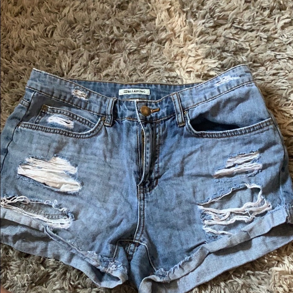COPY - Billabong shorts